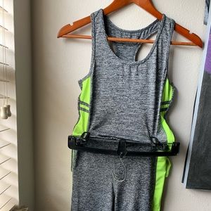 Exercise outfit